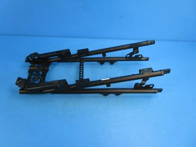 11 12 13 2011 2012 2013 YAMAHA FZ8 SUBCHASIS TRASERO SUBCHASIS TRASERO STR8 OEM Foto 1 de 4