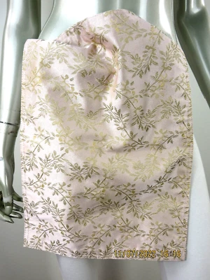 CROSCILL HOME 13" X 18" Beige Pink Sheen Pretty FLORAL TRAIL 4 Place Mats Set - Image 1 of 4