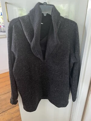 Top Pullover Ideology Mujer Cuello Capucha Negro Talla 1X Usado en Excelente Condición Foto 1 de 4