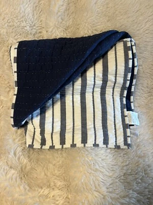 Edredón a rayas teñido con hilo de granero de cerámica-XL doble-azul marino y blanco Foto 1 de 4