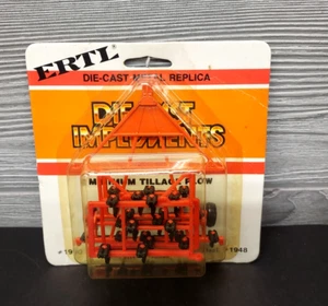 HTF! Aratro minimo vintage Ertl Allis Chalmers arancione scala 1:64 - Foto 1 di 4