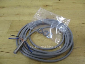 Interruptor de proximidad Yamatake/Azbil NPN normalmente abierto FL7M-1P5B6 - Imagen 1 de 2