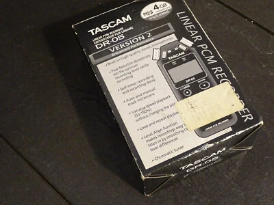 TASCAM DR-05 RECORDER VERSION 2 NOS NEW UNBENUTZT - Bild 1 von 4
