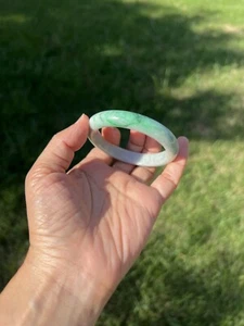 Hot Spicy Green 100% Natural Grade A Jadeite Jade Bangle Bracelet 54.2mm B71 - Picture 1 of 11