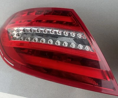 Mercedes Benz both Tail lights - W204 C180 C200 C220 C260 C280 C300 2011-2014  - Image 1 of 3