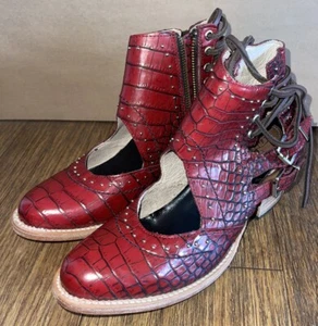 Freebird Desert boots size 8 New Without Box! Rare Color - Picture 1 of 9