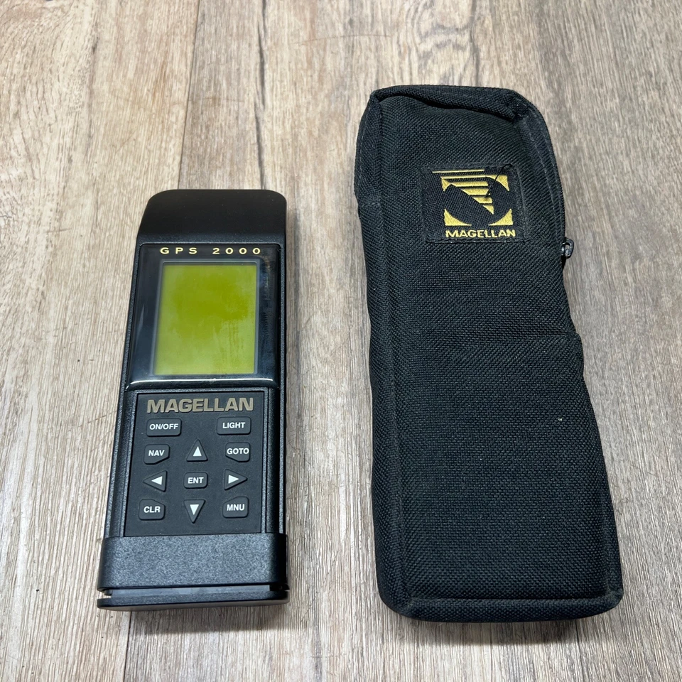 Magellan GPS 2000 Satellite Navigator - Image 1 of 4