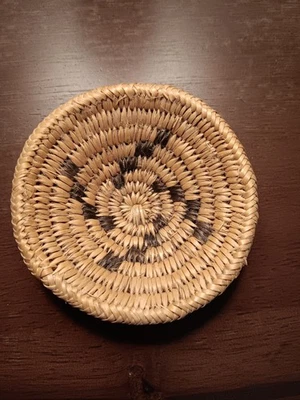 Antigua cesta india navajo Foto 1 de 4