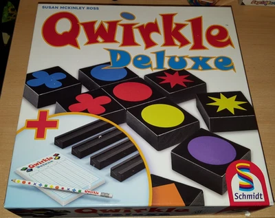 Schmidt Spiele 2018 - QWIRKLE DeLuxe - große Holzsteine - 100% komplett - Kultig - Bild 1 von 4
