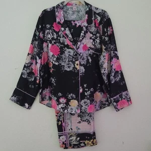 Victoria's Secret Set Pigiama Floreale Nero e Rosa XL (Confezione13) - Foto 1 di 7