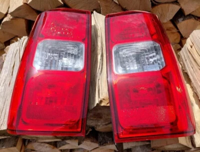 1 luz trasera izquierda original Ford Ranger T9 XLT Tremor 2023 o. Derecha - Imagen 1 de 4