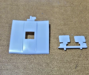 Revell 1970 Plymouth Road Runner 1/25 Scale Complete Hood and Scoop Options NEW - Picture 1 of 5