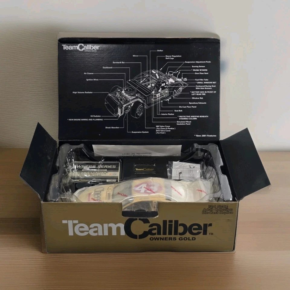 Coche diecast Team Caliber 2001 #43 John Andretti Cheerios Owners Gold 1:24 NASCAR Foto 1 de 4