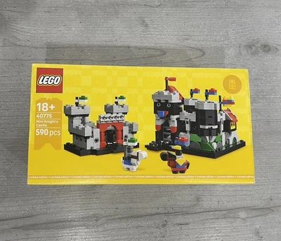 Lego 40775 Mini Knights Castle  Brand New Sealed In Box With Instructions. - Image 1 of 4