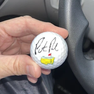 Patrick Reed Masters Gewinner signierter Masters Golfball - Bild 1 von 1