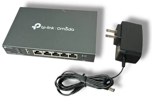 TP-Link ER605 v2 | Omada 5-Port Gigabit Multi-WAN VPN Router | 3 Config WAN/LANs - Foto 1 di 4