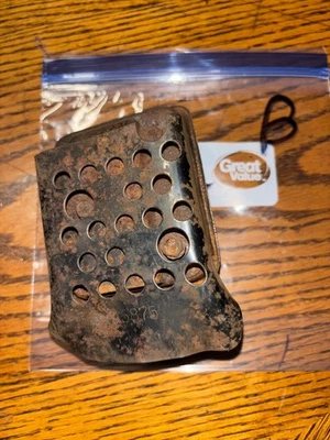 Silenciador de escape homelite super XL 12 SXL CON PERNOS FABRICANTE DE EQUIPOS ORIGINALES ENVÍO GRATUITO BB Foto 1 de 3