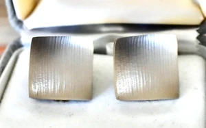 Rare Pr Flawless Striped Lucite Signed Alexis Bittar Chunky Square Clip Earrings - Picture 1 of 5