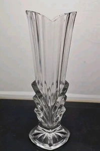 Beautiful Vintage Studio Nova Belmont Glass Bud VASE size 8.25 Inch WX127/620 - Picture 1 of 6