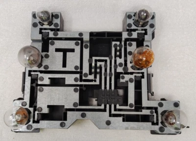 Volvo 850 1995-1997 Sedan Used RH Passenger Tail Light Circuit Board w/Bulbs OEM - Image 1 of 4