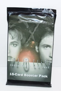 Vtg Sealed CCG The X-Files 15 Card Booster Pack Game Cards 1996 - Picture 1 of 3