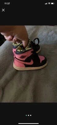 Jordan niño talla 5 Foto 1 de 2