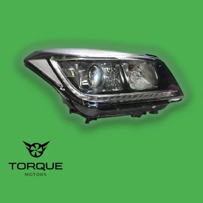 Genesis G80 DH PE FL Xenon RIGHT USED GENUINE  92102 B1170 - Image 1 of 4