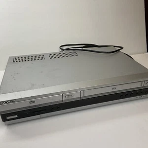 Sony SLV-D350P VCR VHS DVD Player /Recorder Combo VHS TESTED WORKS - Picture 1 of 9