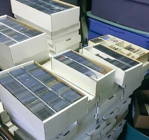 BIG Lot of 100 BASEBALL Cards HOF & Rookies Storage Unit/Estate Finds 90s-2000s - Picture 1 of 10