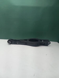 2016-2020 Kia Optima Rear Right Pas Lower Control Arm Spring Seat Us Built OEM - Picture 1 of 12