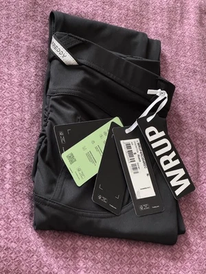 NEU! Freddy WR.UP Push Up Hose 7/8-Länge in S (36), schwarz, Leggings - Bild 1 von 4