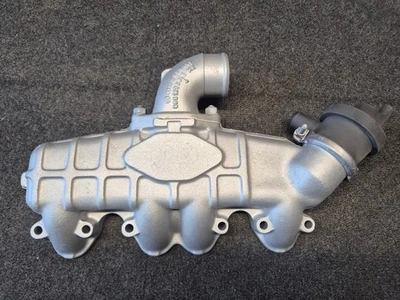 Coletor de entrada diesel VW Mk2 Golf Jetta 1.6 GTD 068129713H - Imagem 1 de 4