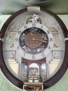 Seiko gold Trumpets (Melodies in Motion) collector’s edition wall clock Read - Picture 1 of 19