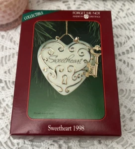 American Greetings Christmas Ornament Sweetheart 1998 - Picture 1 of 2