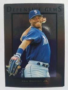 1997 UPPER DECK #150 KEN GRIFFEY JR. Defensive Gems (Actual Card) - Picture 1 of 2