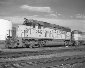 Locomotora Union Pacific Railroad SD40-2 #3949 negativa @ Pueblo, CO 2009 - Imagen 1 de 1