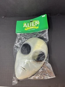 Máscara Alienígena Halloween Brilla en la Oscuridad De Colección Nueva 1999 - Imagen 1 de 7