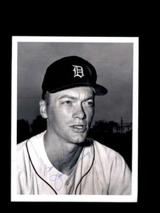 Jim Bunning PSA DNA Signed 7x9 Original Wire Photo Autograph Tigers - Picture 1 of 2