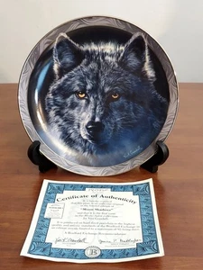1. Bradford Exchange MONDSCHATTEN Mystischer Geist WOLFSPLATTE Vivi Crandall Echtheitszertifikat - Bild 1 von 4