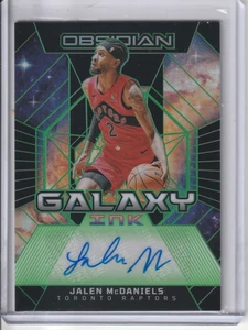 2023-24 Panini Obsidian Jalen McDaniels Galaxy Ink Green Auto /25 #GI-MCD - Bild 1 von 2