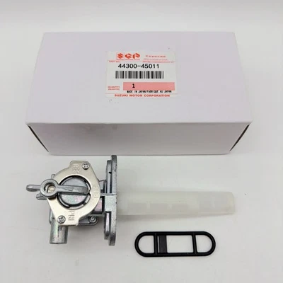 New Gas Fuel Petrol Valve Petcock Fits For Suzuki GS300 GS450 GS550 44300-45011 Foto 1 de 4
