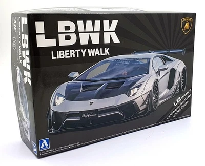 Kit Aoshima escala 1/24 sin construir 059937 - Lamborghini Aventador LE #44 Foto 1 de 4