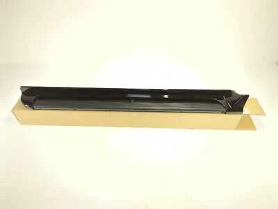 Nuevo OEM Mitsubishi Side Step Cover Molding 1999-2000 Montero Sport MR484434 LH Foto 1 de 4