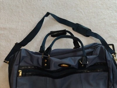 Bolsa de viaje vintage Oleg Cassini azul para pasar la noche para llevar el fin de semana 12"x18"x6" Foto 1 de 4