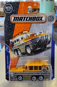 Matchbox 65 Aniversario MBX Servicio 19/20 Duk-Duk en Amarillo - Imagen 1 de 3