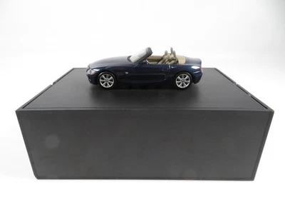 1:43 Minichamps BMW Z4 Roadster blau met. limitierte Ed. After Sales Cup 2002  - Bild 1 von 4