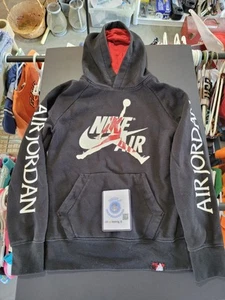 Boys Size Medium Nike Air Jordan Pullover - Picture 1 of 6