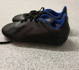 Adidas UK 13k schwarz geformt  - Bild 1 von 5