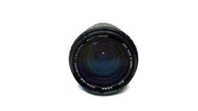 Sigma Zoom A III 35-135mm  F3.5-4.5 Multi-Coated Lens Contax/Yashica Mount - Image 1 of 4