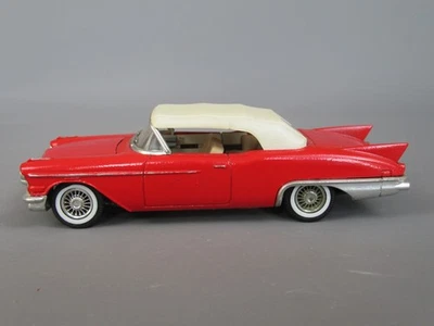 D593 Solido 4500 Francia Cadillac Eldorado Biarritz 1957 Rosso 1/43 Epoca 1984 - Immagine 1 di 4